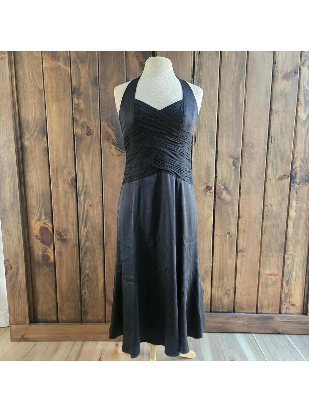 Vintage Anne Klein Black 100% silk pleated halter dress 8 Petite